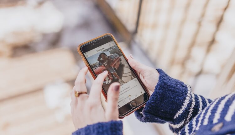 ربح المال من الانستغرام