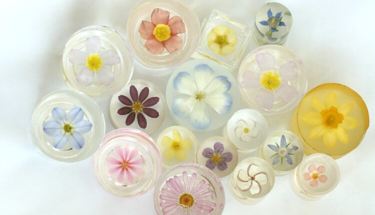 مشروع صناعة اكسسوارات الريزن